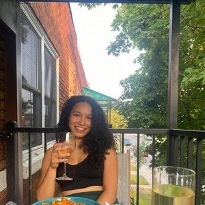 Meet your Posher, Annabelle